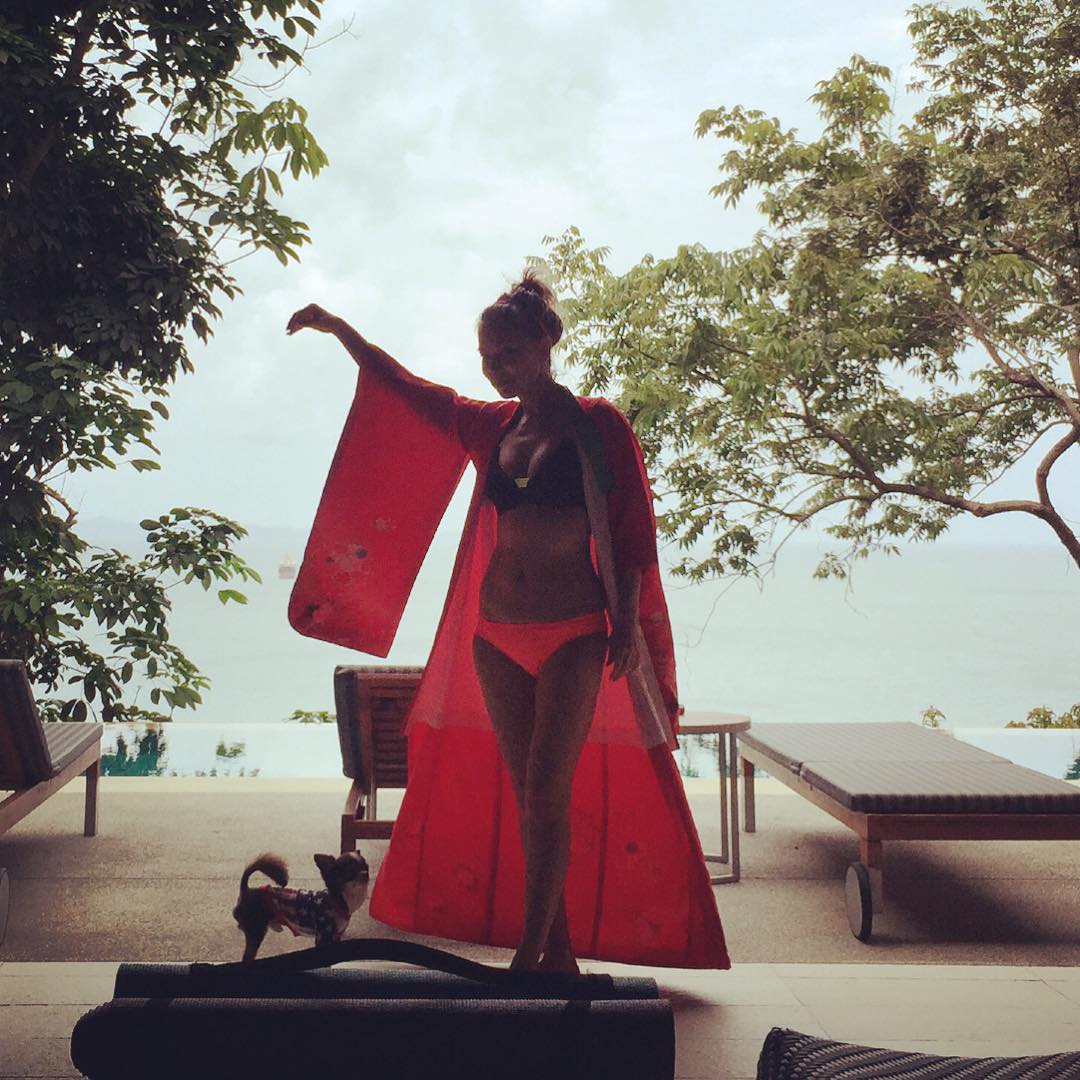 Customer wearing Sumo Vintage